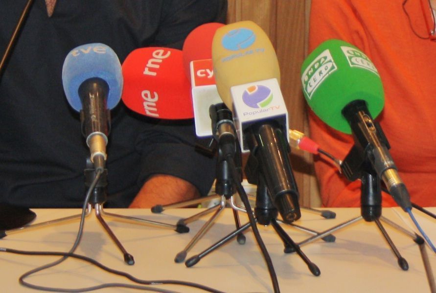 Franca Velasco y su papel de intermediaria entre políticos y ciudadanos