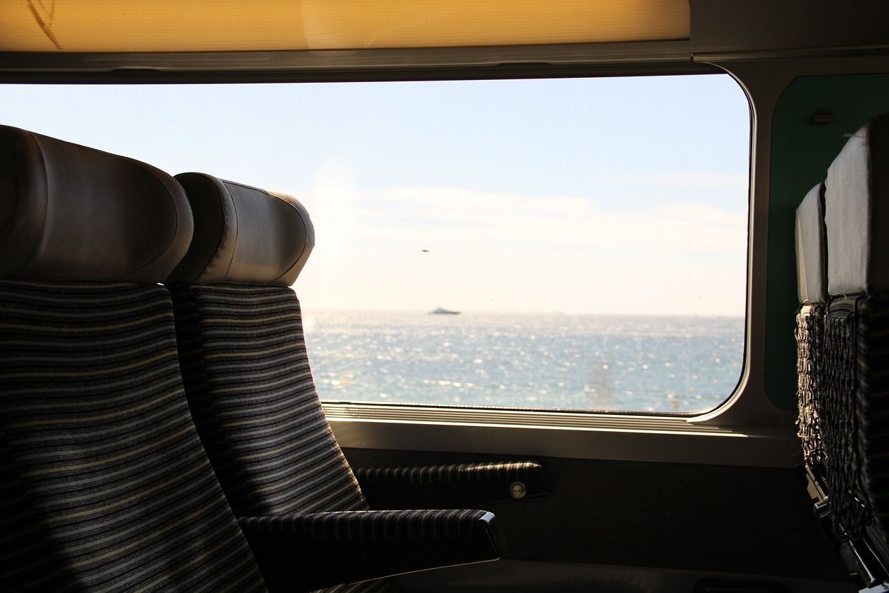 IX Certamen de Relatos Cortos «El tren y el viaje»