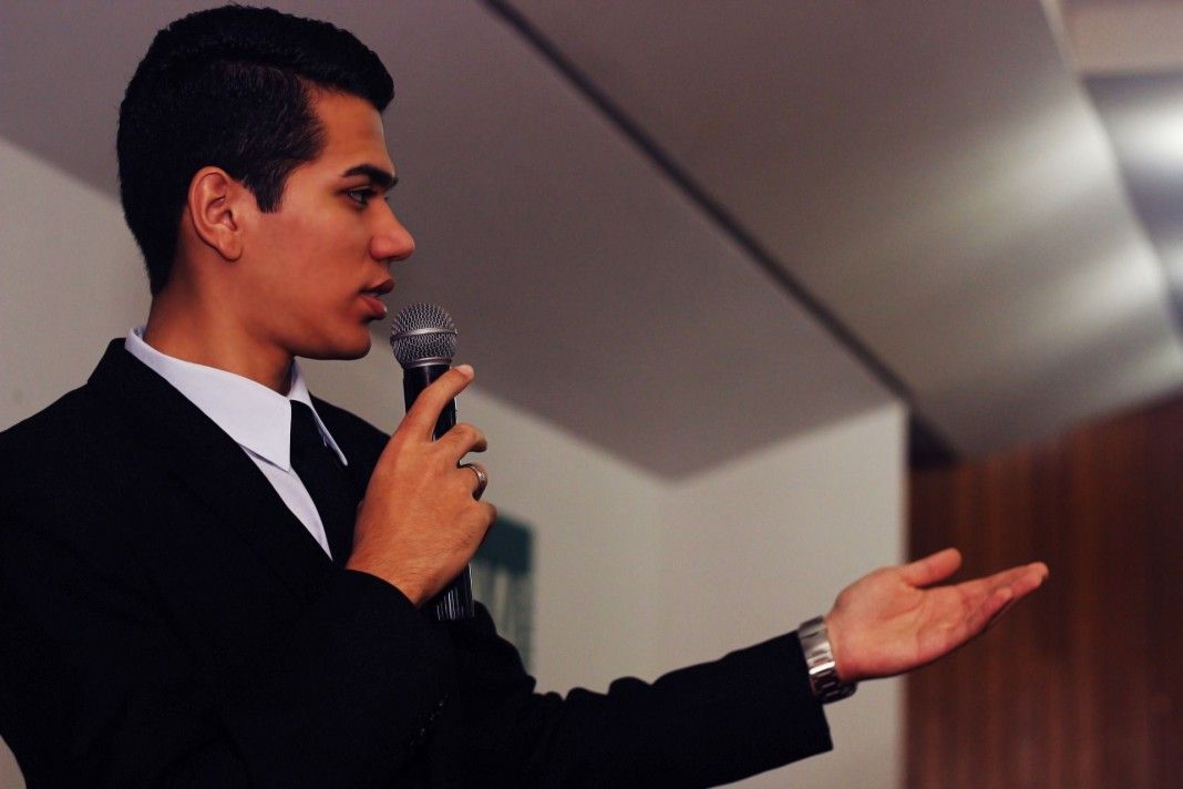 'V seminario de la voz. Curso de doblaje y locución'