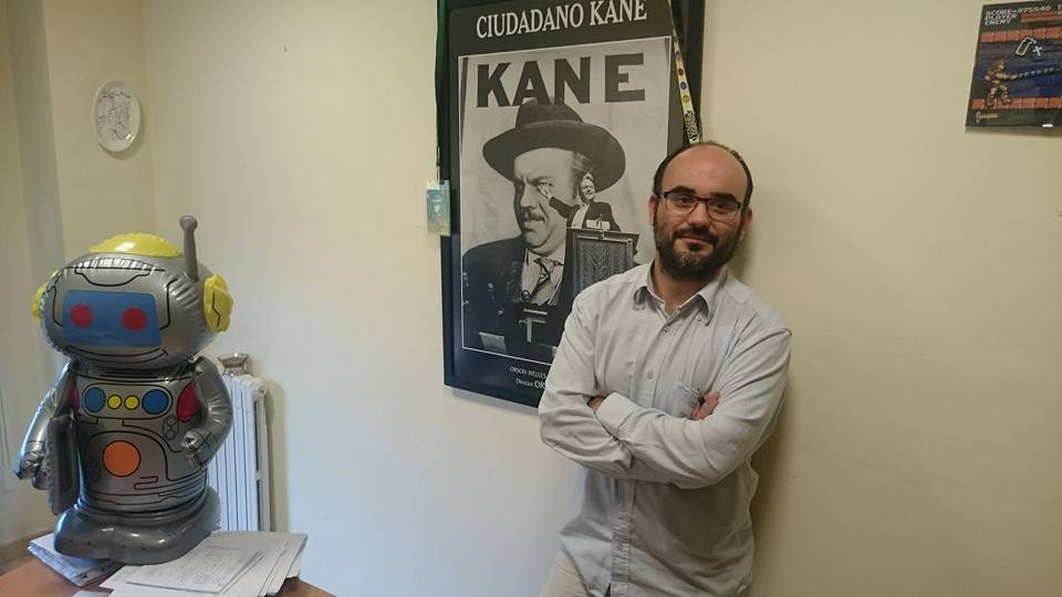 Salvador Gómez: «Sería ingenuo pensar que un alumno sale preparado para el mundo profesional con planes de estudio tan reducidos»