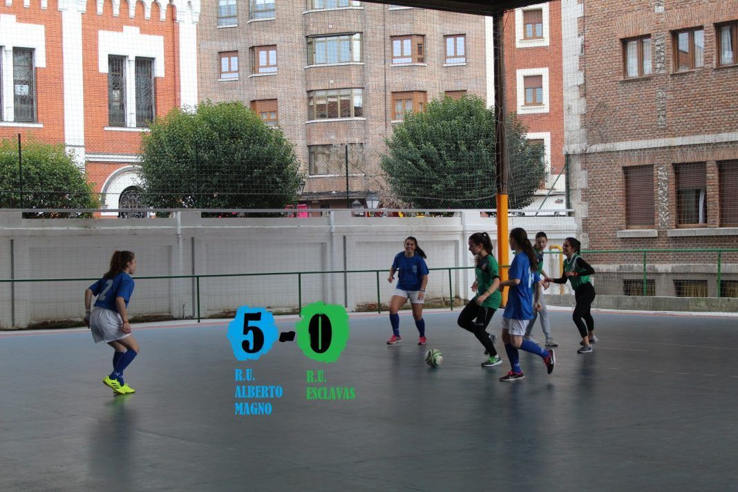 Alberto Magno: manita de goles en el Rector Femenino