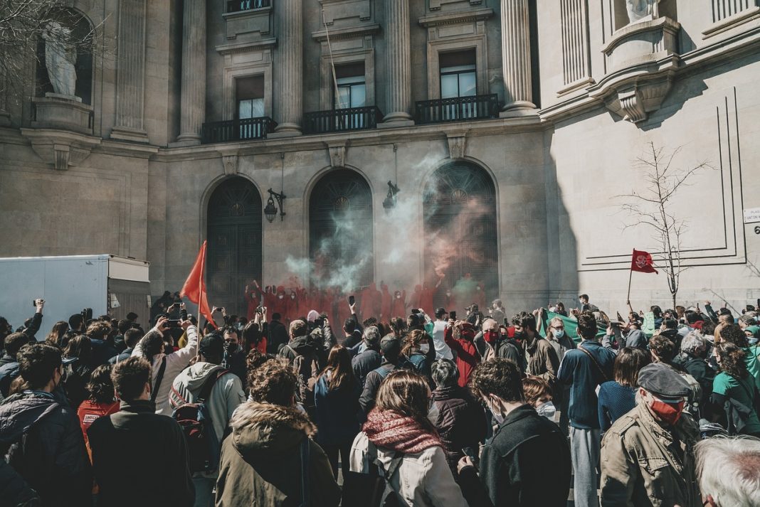 El elevado precio de la protesta