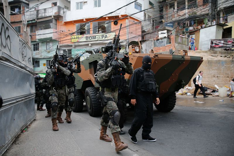 Río de Janeiro vive su operativo policial más mortífero con más de 100 muertos