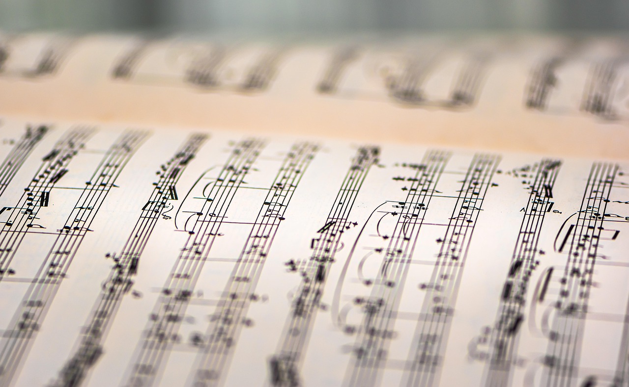 Cuando la música toma la palabra: por qué las bandas sonoras hacen cine