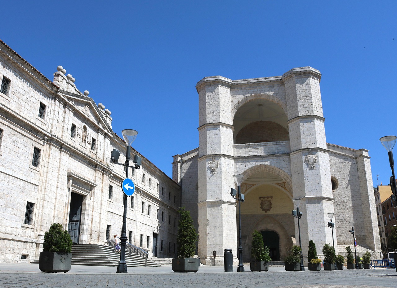 Valladolid aguanta en una comunidad que se vacía