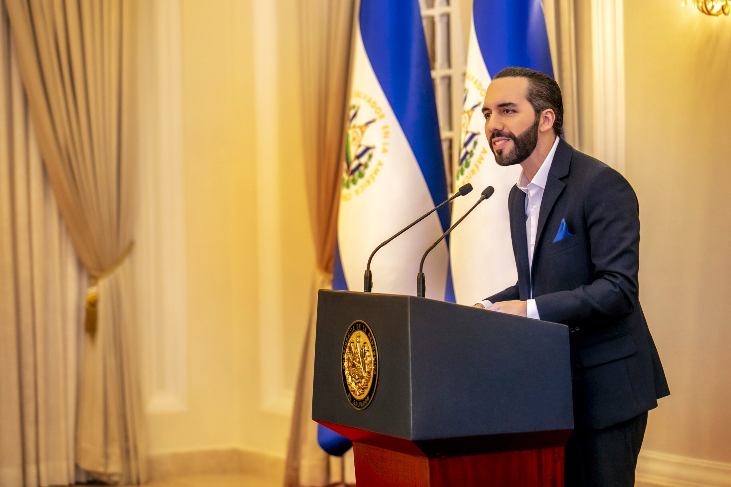 El Salvador permite cadena perpetua a menores desde 12 años.
