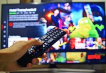 Las series como ventana al aprendizaje mando de televisión