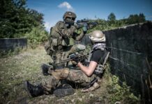 Cine bélico: idealización de la guerra e impacto en la percepción colectiva El cine bélico y la percepción colectiva de la violencia