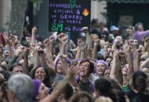Los derechos de las mujeres que aún luchan por ser reconocidos