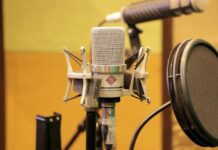 No son solo voces. La industria del doblaje en España y el efecto “esa voz ya la he oído antes”