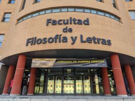 La Facultad de Filosofía y Letras abre sus puertas para convencer a los indecisos sobre su futuro universitario