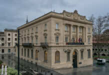 Profesores de la UVa impulsan un proyecto de innovación docente para formar a futuros periodistas en memoria democrática y cobertura responsable del terrorismo Imagen real del Centro Memorial de las Víctimas del Terrorismo de Vitoria (País Vasco, España)