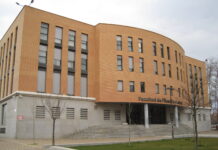 Filosofía y Letras acoge la campaña electoral al Rectorado