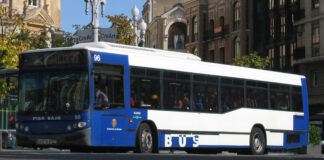 AUVASA bate su récord de viajeros pero sube tarifas en 2025